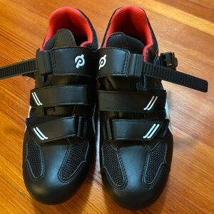 Peloton shoes size 40 new condition